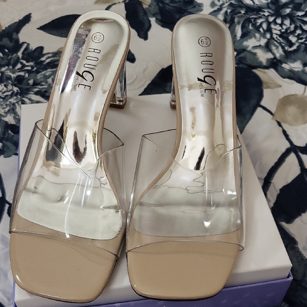 NWOT Light Beige Clear Strap Heels with Medium Height